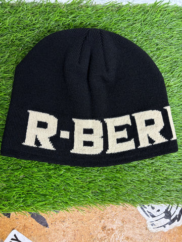 Raspberry Beanie Black