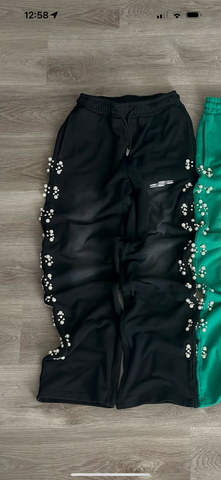 Solitude Ink Pearl Sweats Black