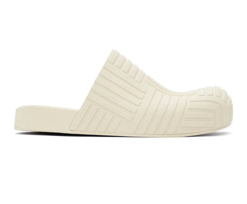 Bottega Veneta Off-White Slider Loafers