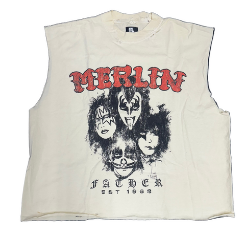 Merlin Kiss Sleeveless Tee