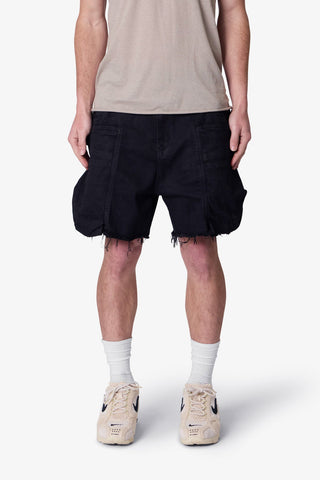 MNML ROUGHED POCKET CARGO SHORTS
