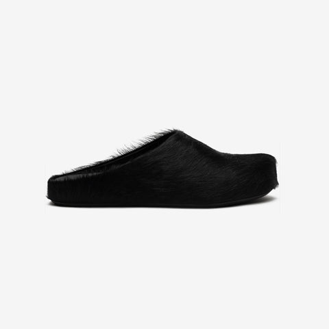 Marni Slides Fussbett Sabot Black