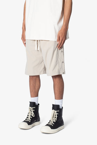 SIDE SNAP NYLON SHORTS TAN